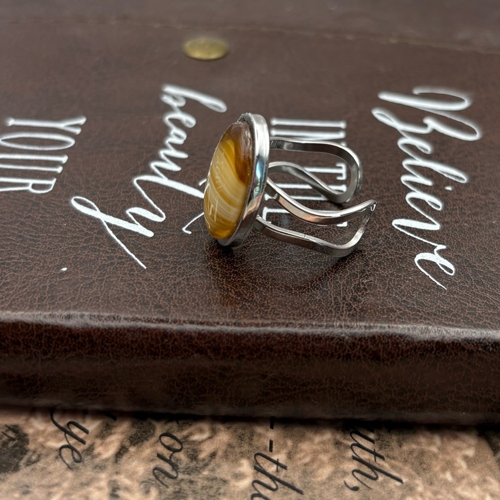 Vintage 1970s Yellow Striped Agate Ring • Stainless Steel Adjustable - Picture 4 of 15